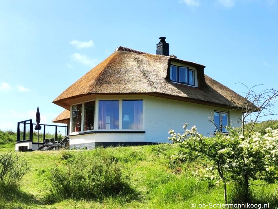 Buitenaanzicht de Dar Buitenaanzicht de Dar